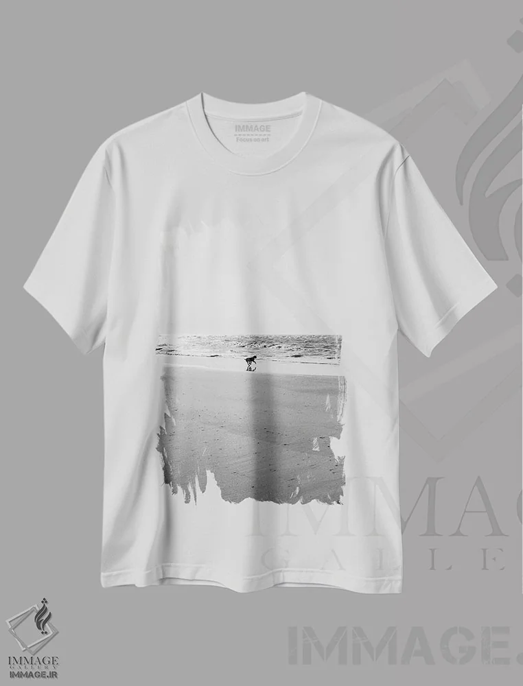 تیشرت سفید طرح دار جزیره سالیوان IX، مدیوم اثر بثانی یانگ | فروشگاه ایماژ
