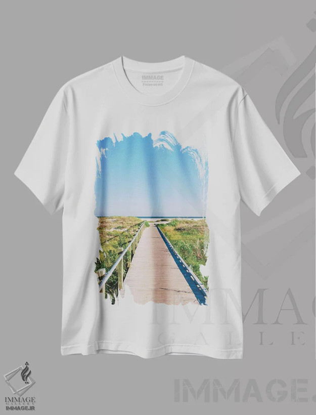 تیشرت سفید طرح دار جزیره سالیوان XXX، مدیوم اثر بثانی یانگ | فروشگاه ایماژ
