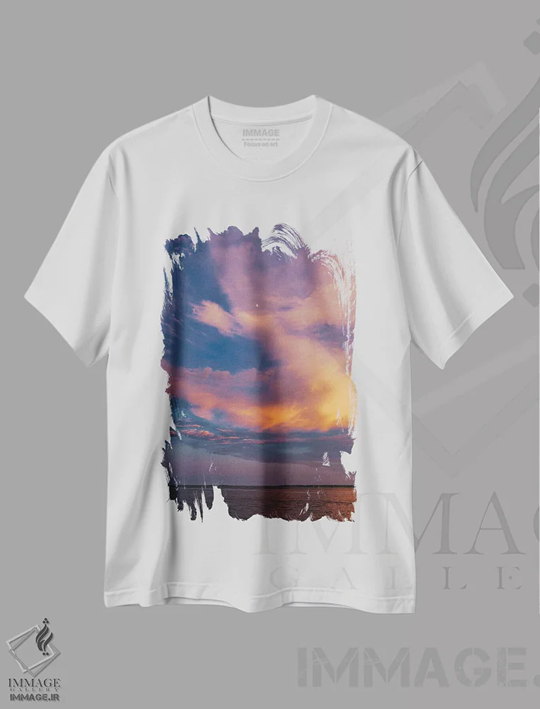 تیشرت سفید طرح دار غروب چارلستون X، مدیوم اثر بثانی یانگ | immage.ir