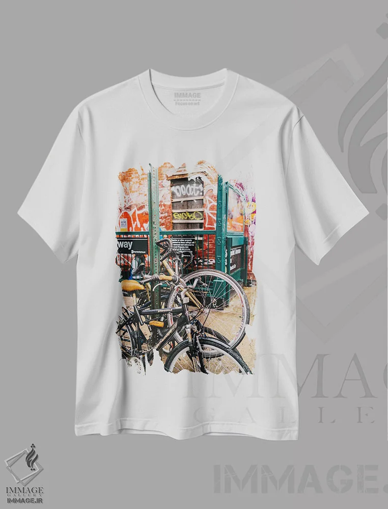 تیشرت سفید طرح دار دوچرخه بروکلین II، مدیوم اثر بثانی یانگ | immage.ir