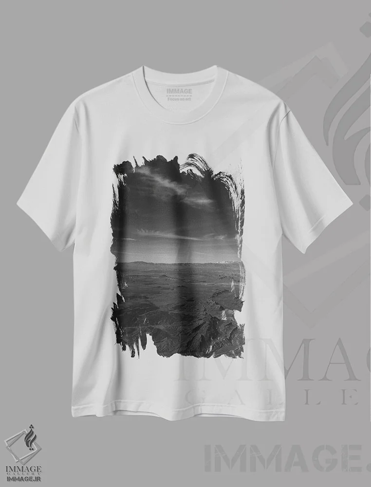 تیشرت سفید طرح دار بر فراز لاس وگاس، مدیوم اثر بثانی یانگ | immage.ir