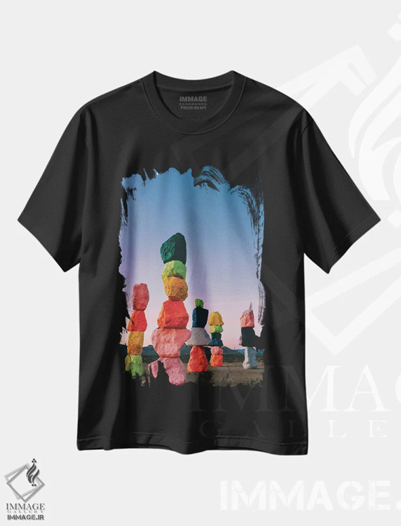 تیشرت مشکی طرح دار ماه هفت کوه جادویی چهار، مدیوم اثر بثانی یانگ | immage.ir