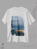 تیشرت سفید طرح دار ساحل بارسلونا پنج، مدیوم اثر بثانی یانگ | فروشگاه ایماژ