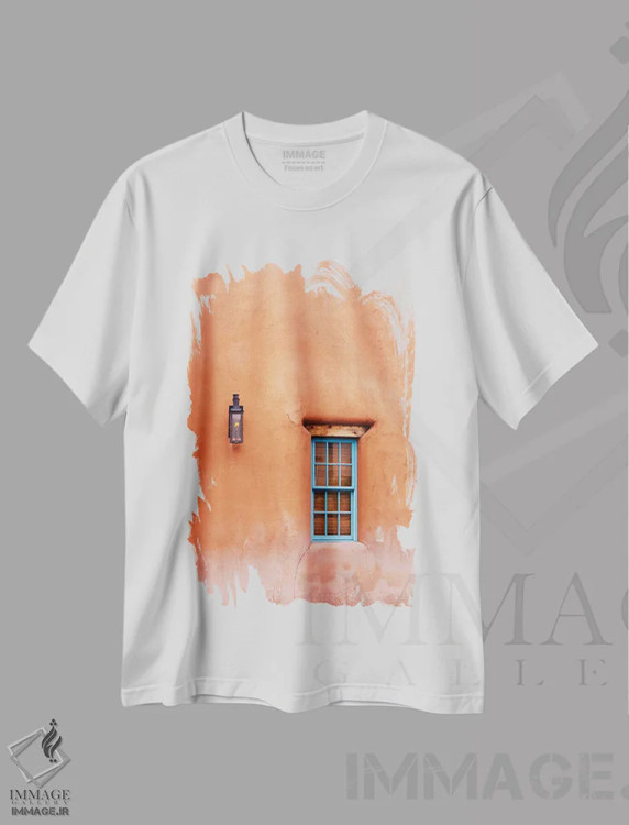 تیشرت سفید طرح دار معماری سانتافه ۵، مدیوم اثر بثانی یانگ | فروشگاه ایماژ