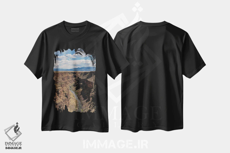 تیشرت مشکی طرح دار دره ریو گراند ۲، مدیوم اثر بثانی یانگ | فروشگاه ایماژ