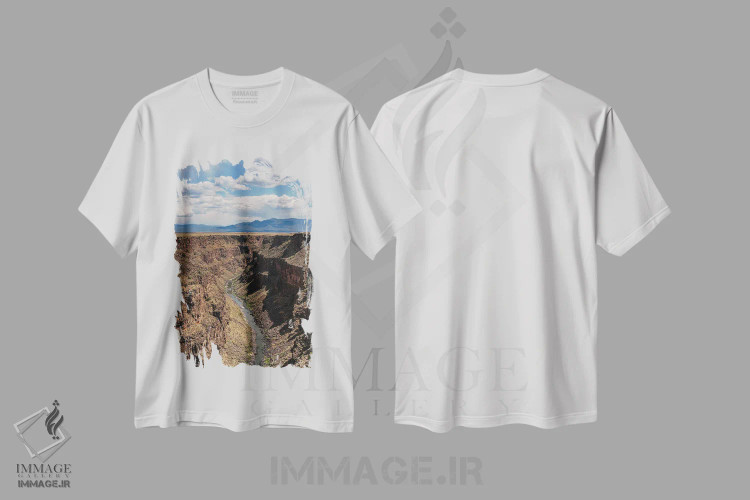تیشرت سفید طرح دار دره ریو گراند ۲، مدیوم اثر بثانی یانگ | immage.ir