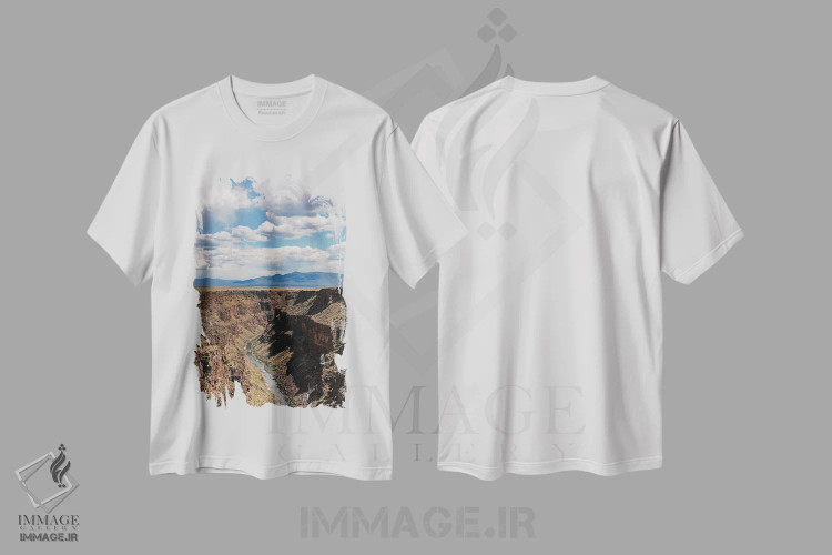 تیشرت سفید طرح دار دره ریو گراند ۵، مدیوم اثر بثانی یانگ | فروشگاه ایماژ
