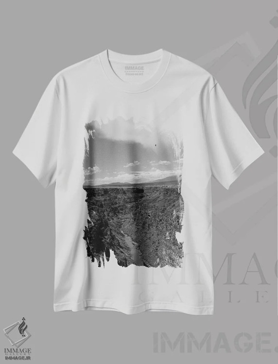 تیشرت سفید طرح دار دره ریو گراند ۷، مدیوم اثر بثانی یانگ | immage.ir