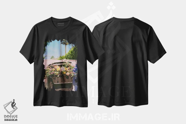 تیشرت مشکی طرح دار کنارهٔ خیابان پالم اسپرینگز، مدیوم اثر بثانی یانگ | فروشگاه ایماژ