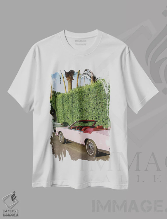 تیشرت سفید طرح دار کادیلاک صورتی ۴ روی نگاتیو، مدیوم اثر بثانی یانگ | فروشگاه ایماژ