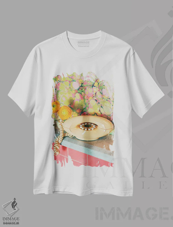 تیشرت سفید طرح دار تماس نیواورلئان روی نگاتیو، مدیوم اثر بثانی یانگ | فروشگاه ایماژ