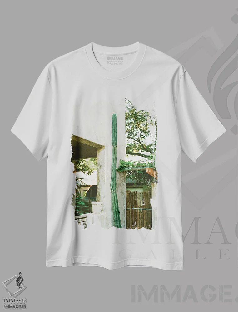تیشرت سفید طرح دار آستین تگزاس روی نگاتیو، مدیوم اثر بثانی یانگ | immage.ir