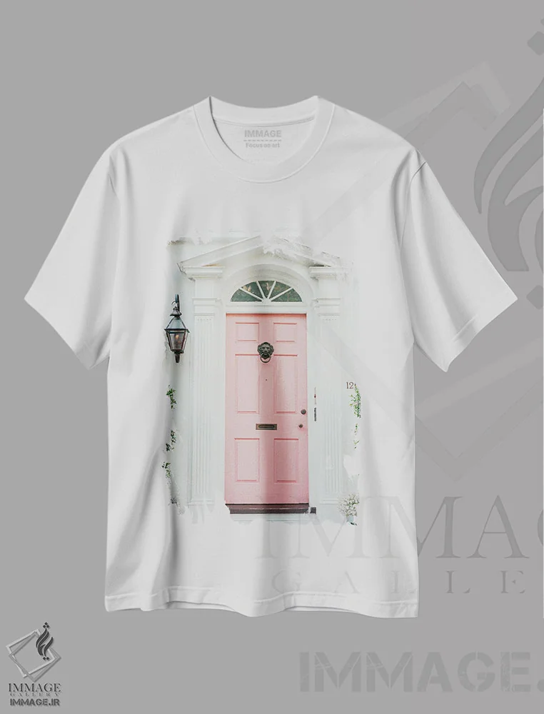 تیشرت سفید طرح دار معماری چارلستون ۲ روی نگاتیو، مدیوم اثر بثانی یانگ | immage.ir