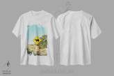 تیشرت سفید طرح دار مزرعه اشباح ۱۱، مدیوم اثر بثانی یانگ | فروشگاه ایماژ