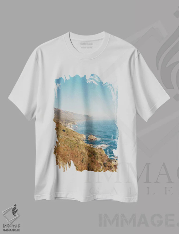 تیشرت سفید طرح دار بیگ سور شماره چهار روی فیلم، مدیوم اثر بثانی یانگ | immage.ir