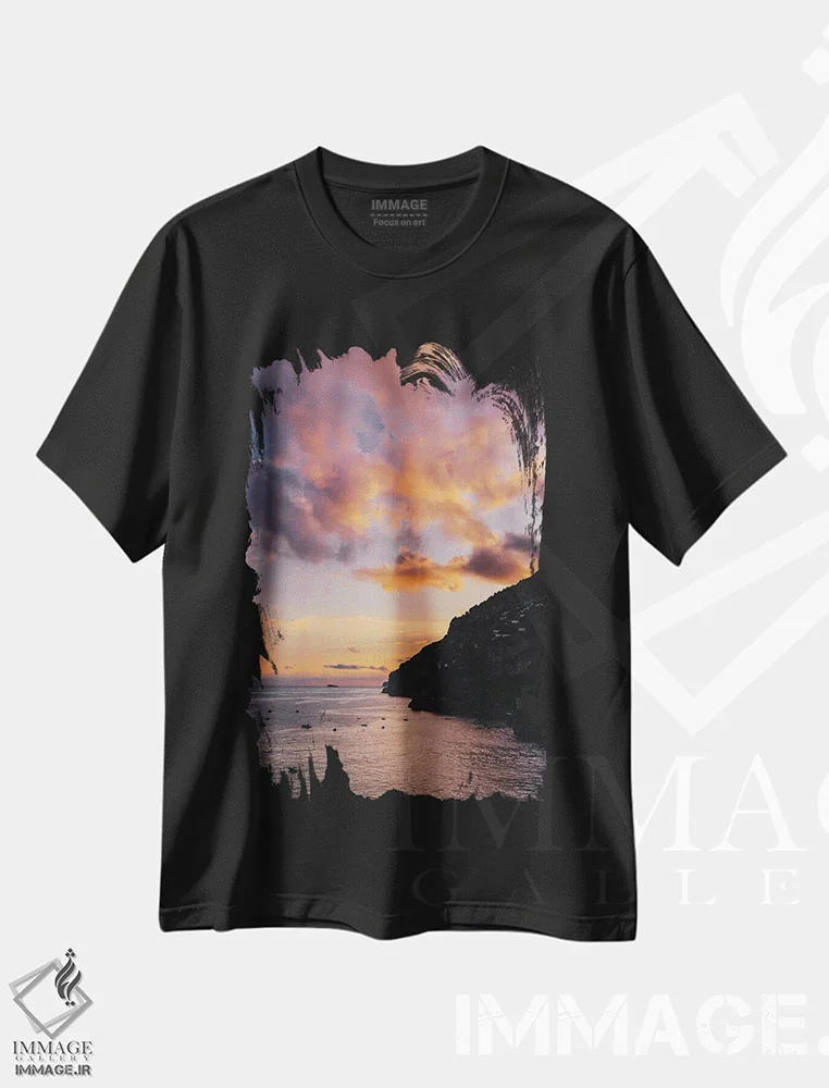 تیشرت مشکی طرح دار غروب ساحل آمالفی شماره یک، مدیوم اثر بثانی یانگ | فروشگاه ایماژ
