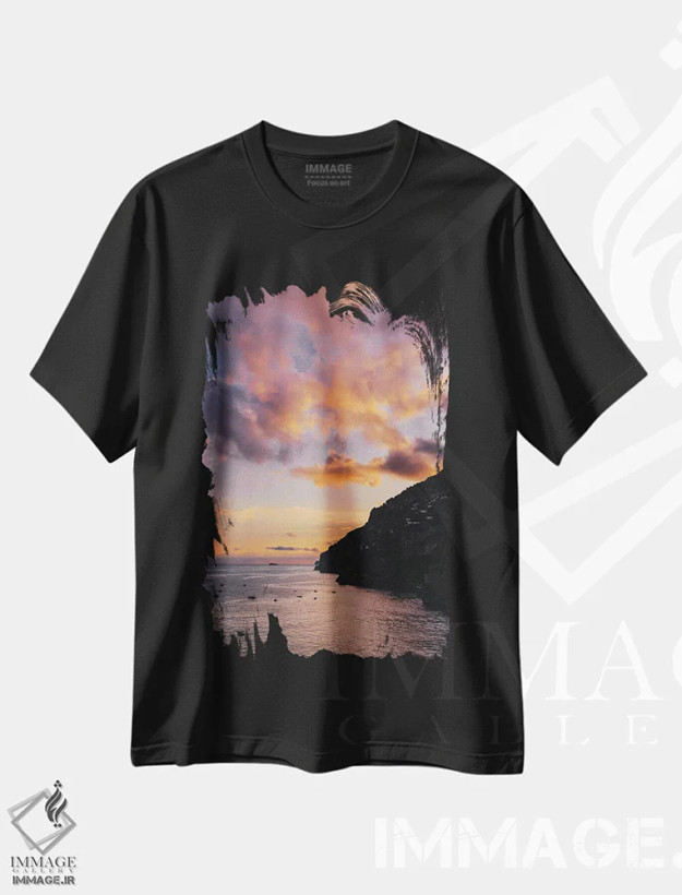 تیشرت مشکی طرح دار غروب ساحل آمالفی شماره یک، مدیوم اثر بثانی یانگ | فروشگاه ایماژ