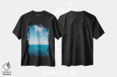 تیشرت مشکی طرح دار آب ساحل آمالفی شماره هجده، مدیوم اثر بثانی یانگ | immage.ir