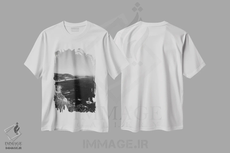 تیشرت سفید طرح دار بیگ سور، کالیفرنیا چهار، عکاسی سیاه و سفید اثر بثانی یانگ | immage.ir