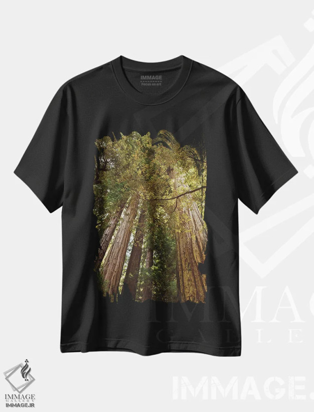 تیشرت مشکی طرح دار جنگل سرخ چوب، مدیوم اثر بثانی یانگ | فروشگاه ایماژ