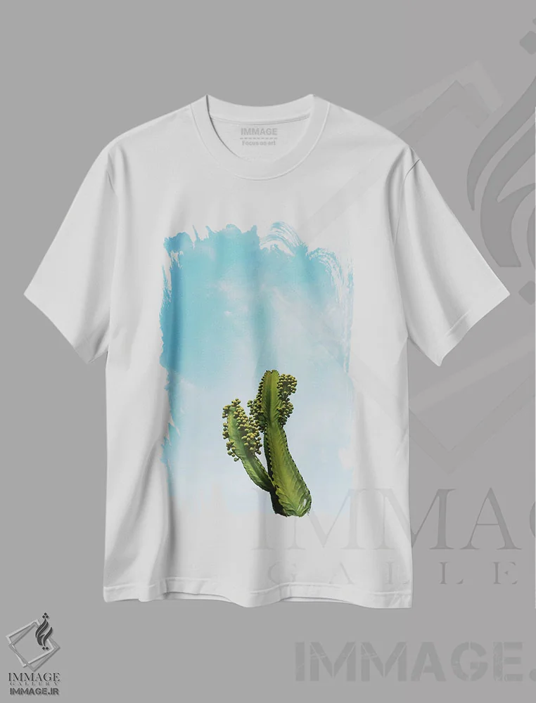 تیشرت سفید طرح دار دست به سوی آسمان دوم، مدیوم اثر بثانی یانگ | فروشگاه ایماژ