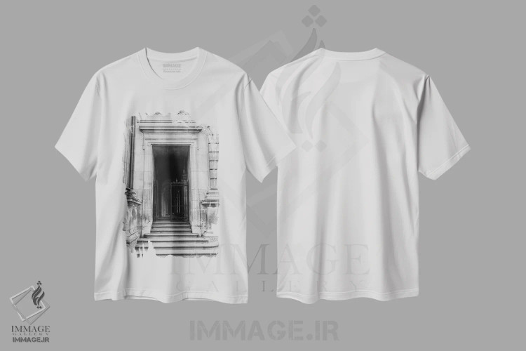 تیشرت سفید طرح دار لوور ۷، عکاسی سیاه و سفید اثر بثانی یانگ | immage.ir