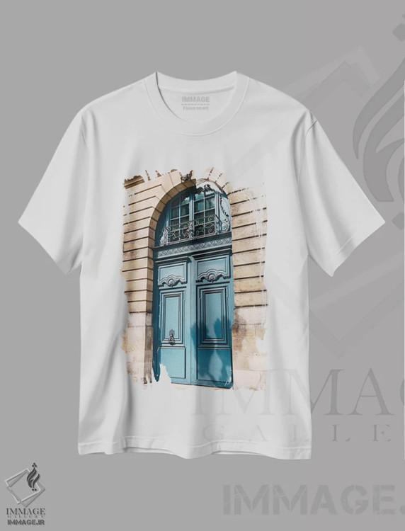 تیشرت سفید طرح دار درب های پاریس ۶، مدیوم اثر بثانی یانگ | immage.ir