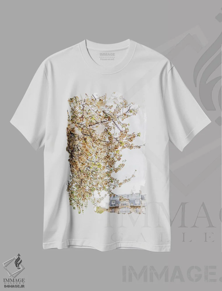 تیشرت سفید طرح دار باغ پاریس، مدیوم اثر بثانی یانگ | فروشگاه ایماژ