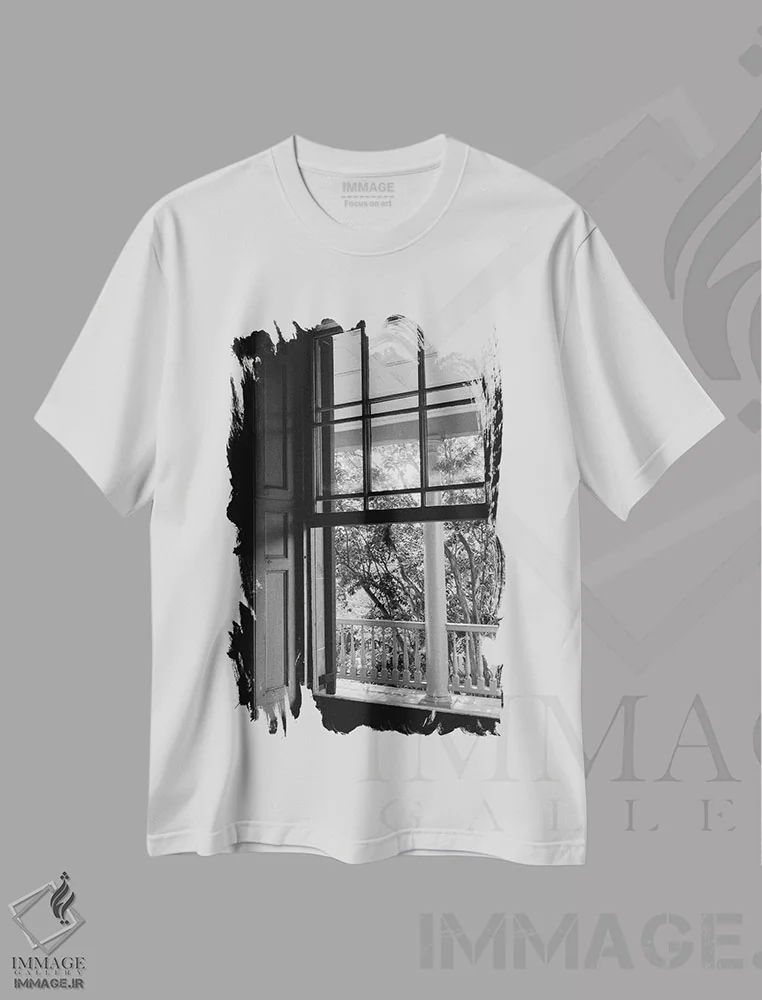 تیشرت سفید طرح دار معماری چارلستون XXXVII، مدیوم اثر بثانی یانگ | فروشگاه ایماژ