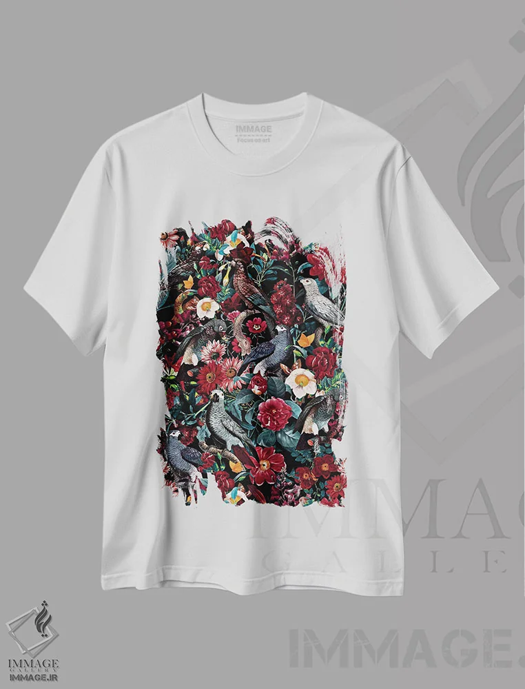 تیشرت سفید طرح دار گل ها و پرندگان XX، دکور بوهمی اثر برجو کورکماز یورک | immage.ir