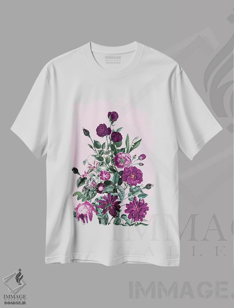 تیشرت سفید طرح دار گل بزرگ V، دکور معاصر اثر برجو کورکماز یورک | فروشگاه ایماژ