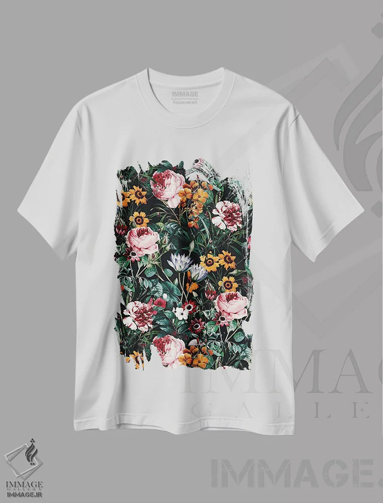 تیشرت سفید طرح دار گل بزرگ IV، دکور معاصر اثر برجو کورکماز یورک | immage.ir