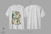 تیشرت سفید طرح دار باغ قدیمی گل و پرندگان، تزئینی اثر برجو کورکماز یورک | فروشگاه ایماژ