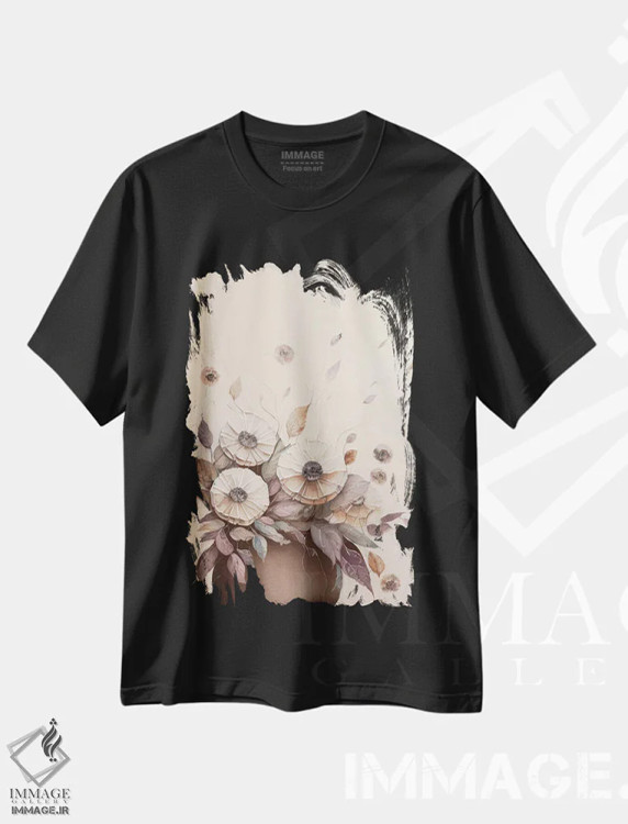 تیشرت مشکی طرح دار شکوفه دادن در بژ، دکور معاصر اثر بلا ایو | فروشگاه ایماژ