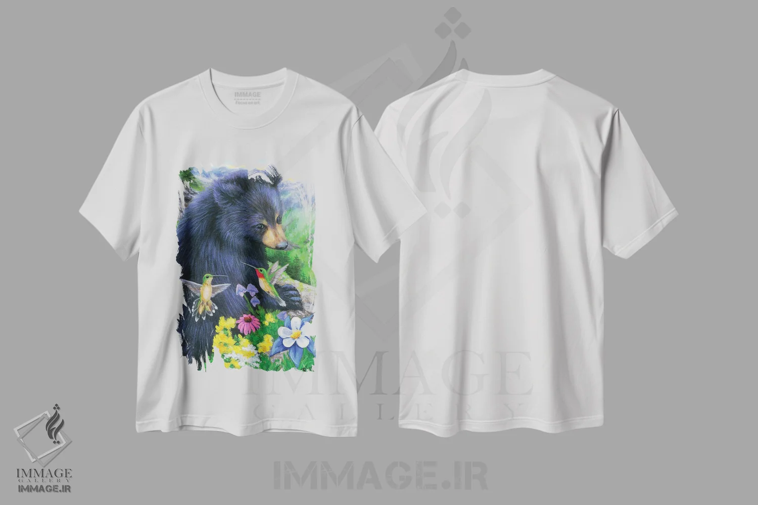 تیشرت سفید طرح دار دوستان زمزمه گر خرس کوچولو، مدیوم اثر بریجت واث | immage.ir
