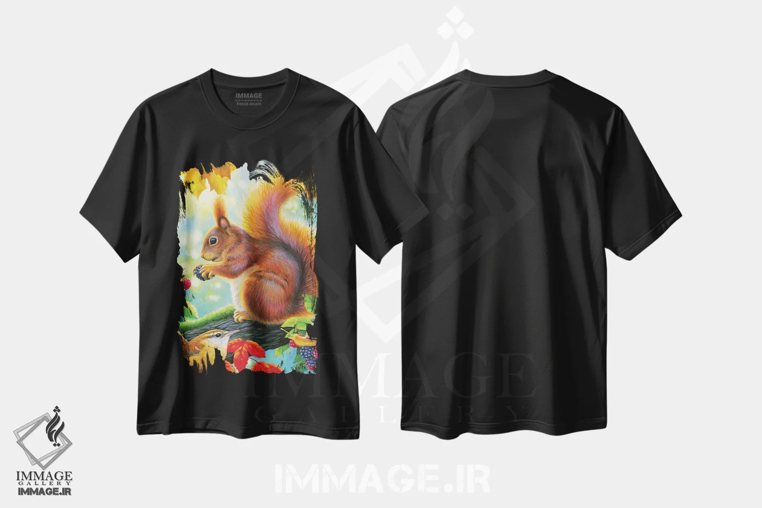 تیشرت مشکی طرح دار خوشحال از میوه های جنگلی، هنر دیجیتال اثر بریجت واث | فروشگاه ایماژ