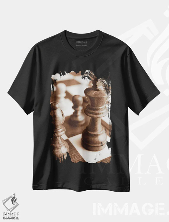 تیشرت مشکی طرح دار شطرنج، دکوراسیون جایگزین اثر بویس وات | immage.ir