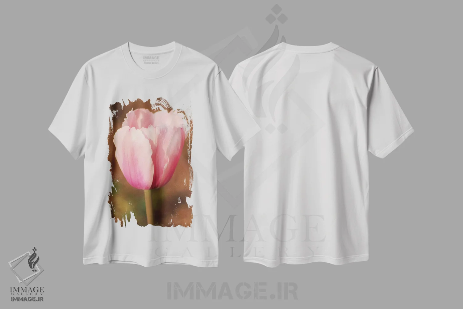تیشرت سفید طرح دار لاله صورتی، عکاسی ماکرو اثر برایان ولف | immage.ir