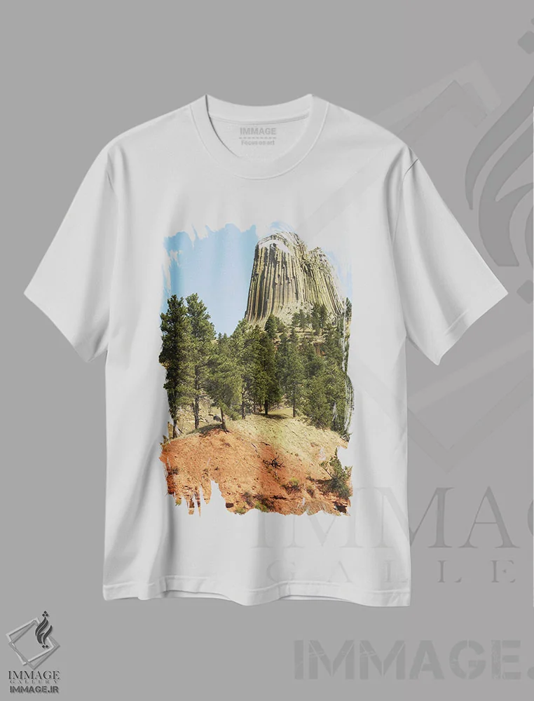 تیشرت سفید طرح دار یادمان ملی برج شیطان، مدیوم اثر برایان ولف | immage.ir