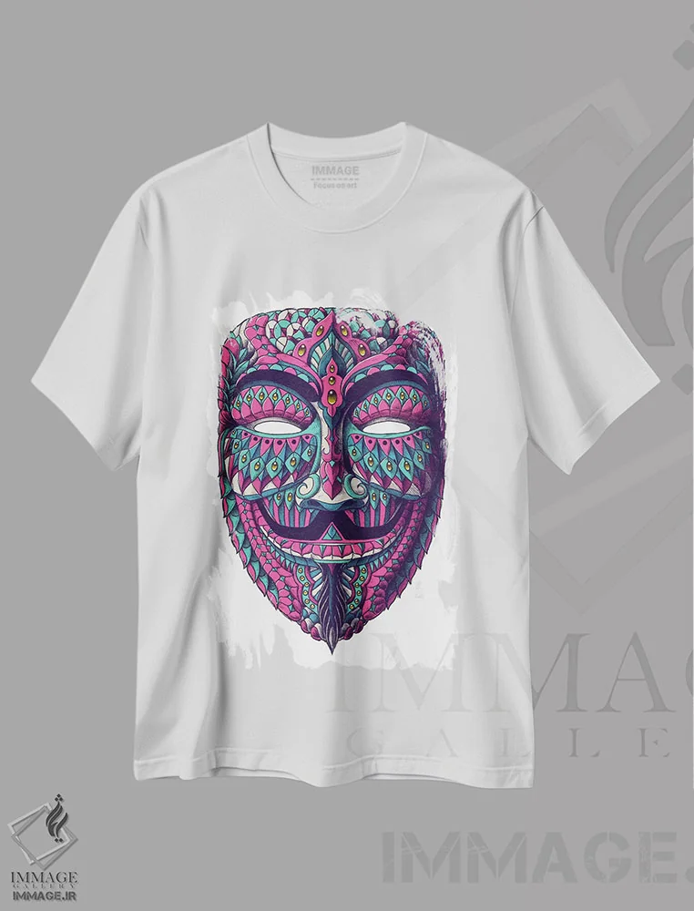 تیشرت سفید طرح دار نقاب ناشناس رنگی شماره ۱، دکوراسیون جایگزین اثر بیوورکز | فروشگاه ایماژ