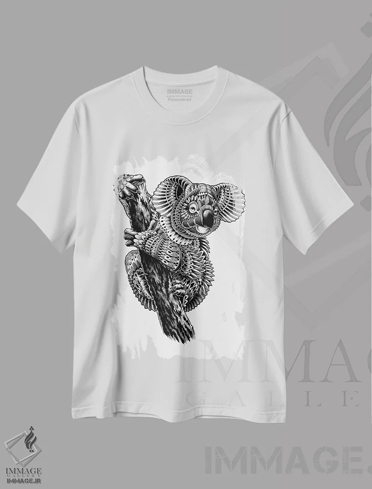 تیشرت سفید طرح دار کوالای تزیینی، نقاشی و تصویرگری سیاه و سفید اثر بیوورکز | فروشگاه ایماژ