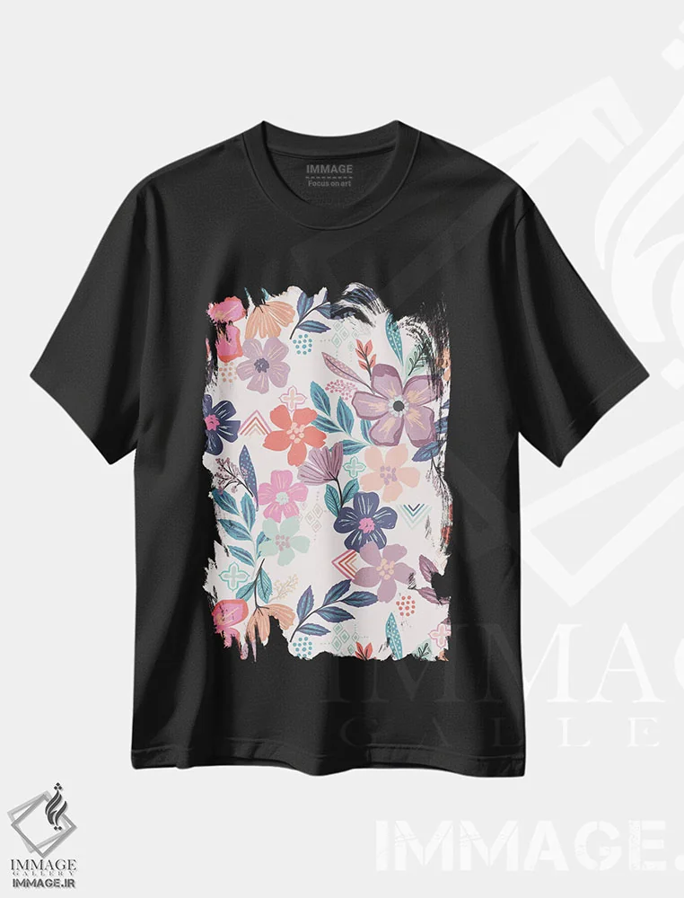 تیشرت مشکی طرح دار ساعت گل ها ۱، دکور بوهمی اثر کارولین آلفردز | فروشگاه ایماژ