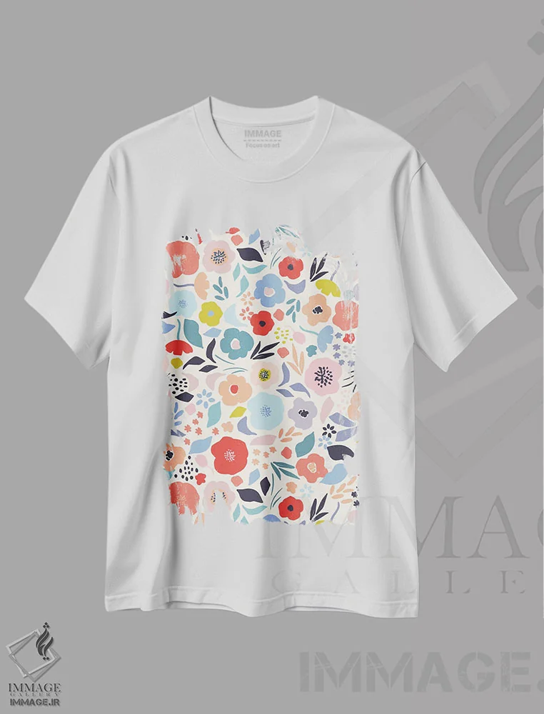 تیشرت سفید طرح دار شکوفهٔ درخشان ۱، تزئینی اثر کارولین آلفردز | فروشگاه ایماژ
