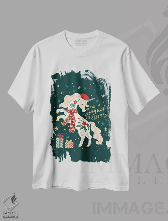 تیشرت سفید طرح دار کریسمس جادویی ۱، حیوانات کریسمسی اثر کارولین آلفردز | immage.ir