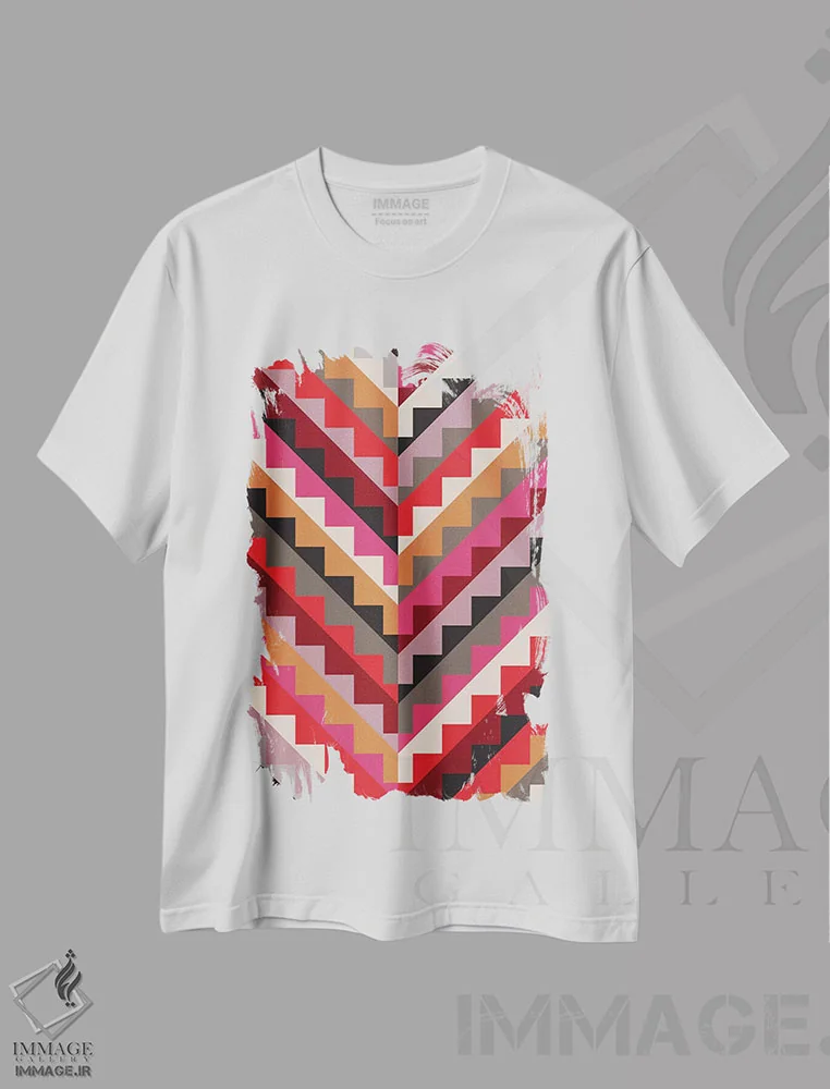 تیشرت سفید طرح دار در مسیر موفقیت ۲، آبستره اثر کارولین آلفردز | immage.ir