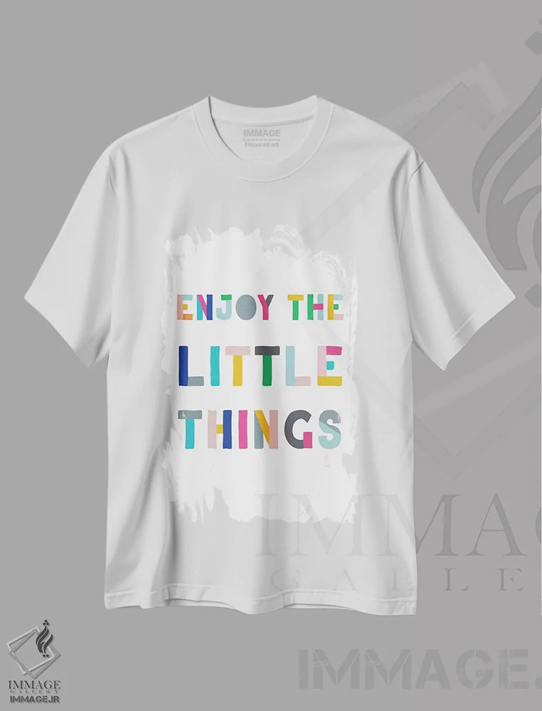 تیشرت سفید طرح دار چیزهای کوچک، تایپوگرافی اثر طراحی CAD | immage.ir