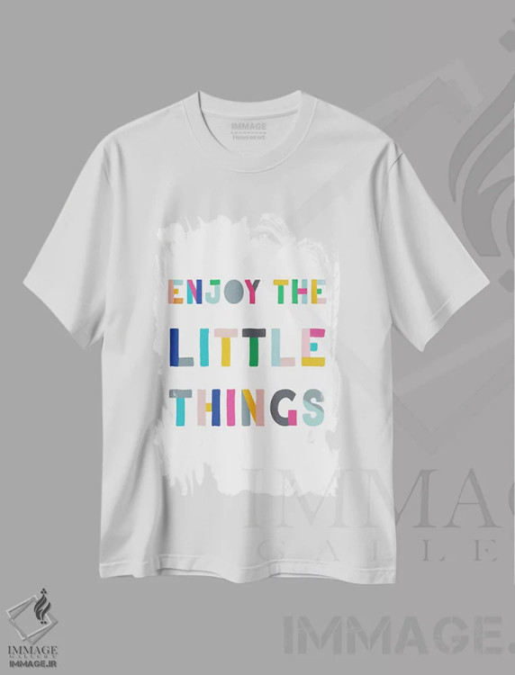 تیشرت سفید طرح دار چیزهای کوچک، تایپوگرافی اثر طراحی CAD | immage.ir
