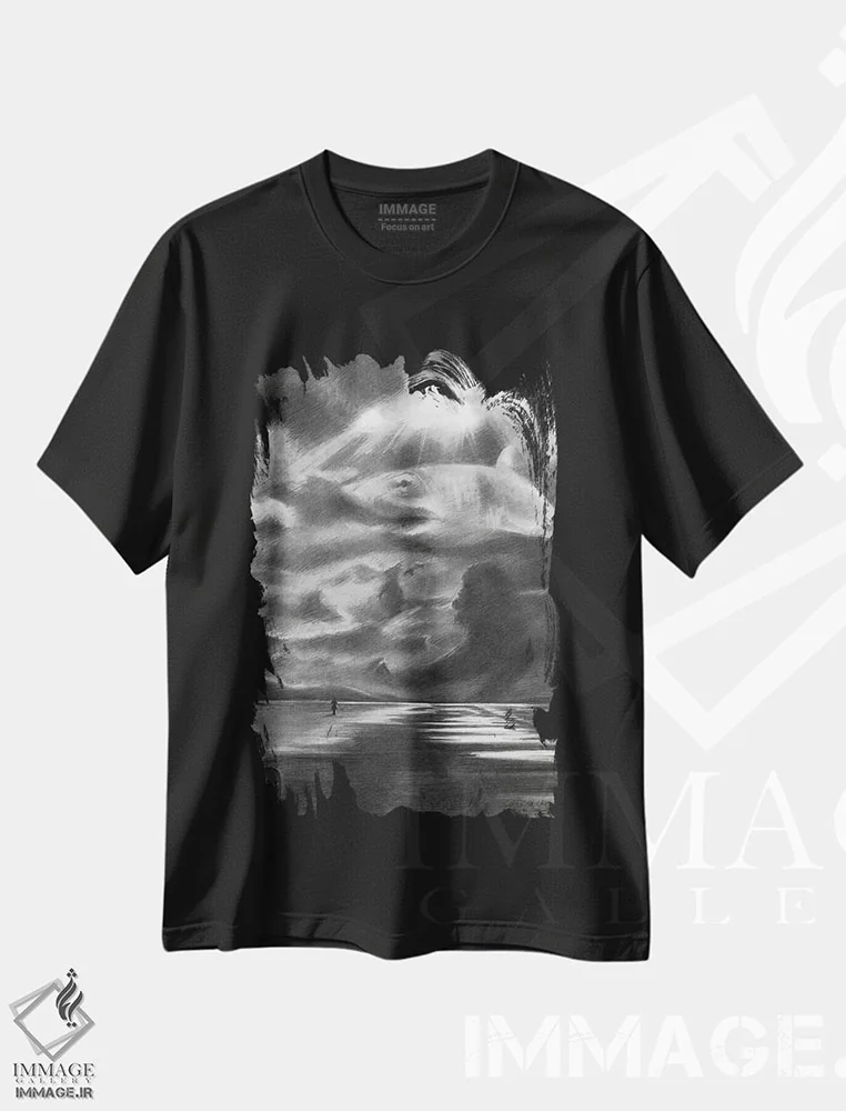 تیشرت مشکی طرح دار یک روز در ساحل، هنر فاخر معاصر اثر کُرنه آکرز | immage.ir