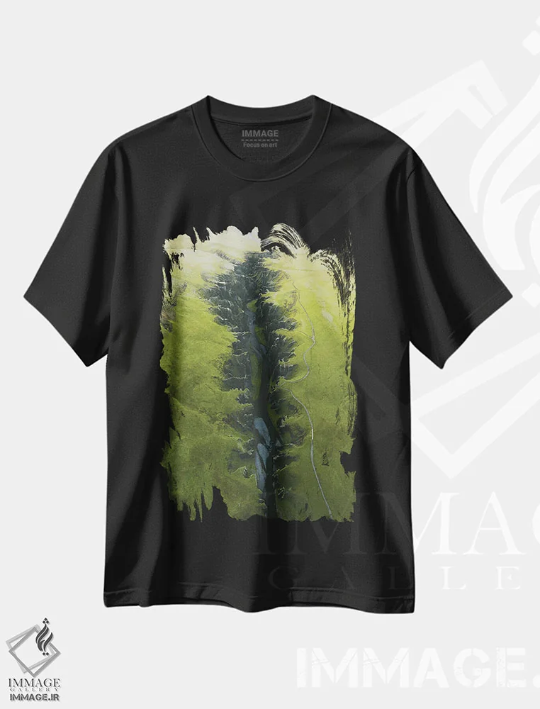 تیشرت مشکی طرح دار درهٔ سبز، عکاسی هوایی اثر آندریا کاروزو | immage.ir