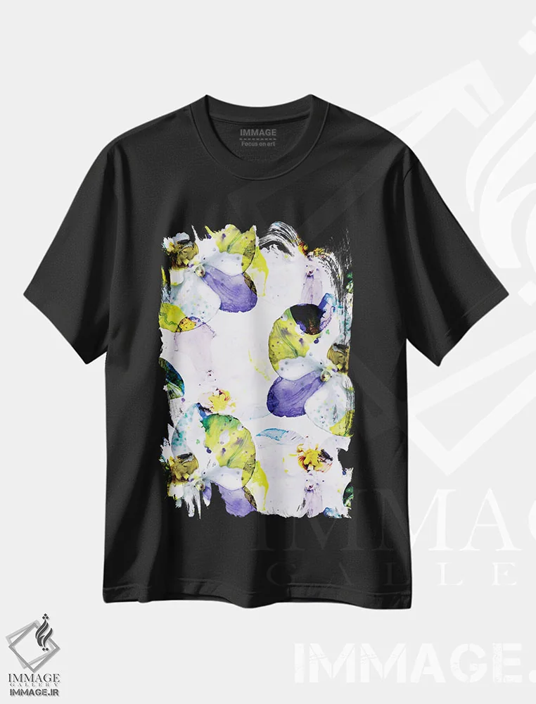 تیشرت مشکی طرح دار شکوفهٔ زودهنگام، دکور معاصر اثر کایِنا بلانکا | فروشگاه ایماژ